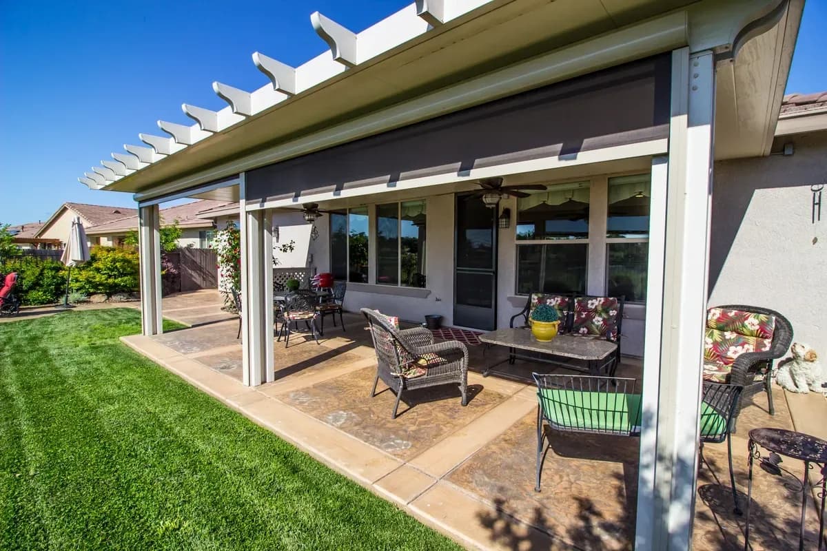 pergola